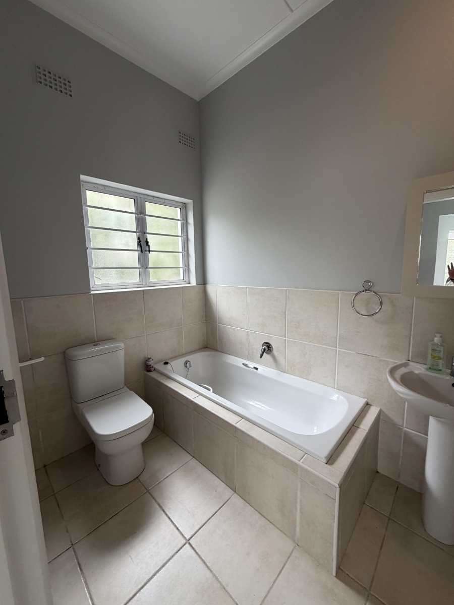 3 Bedroom Property for Sale in Beacon Bay Eastern Cape